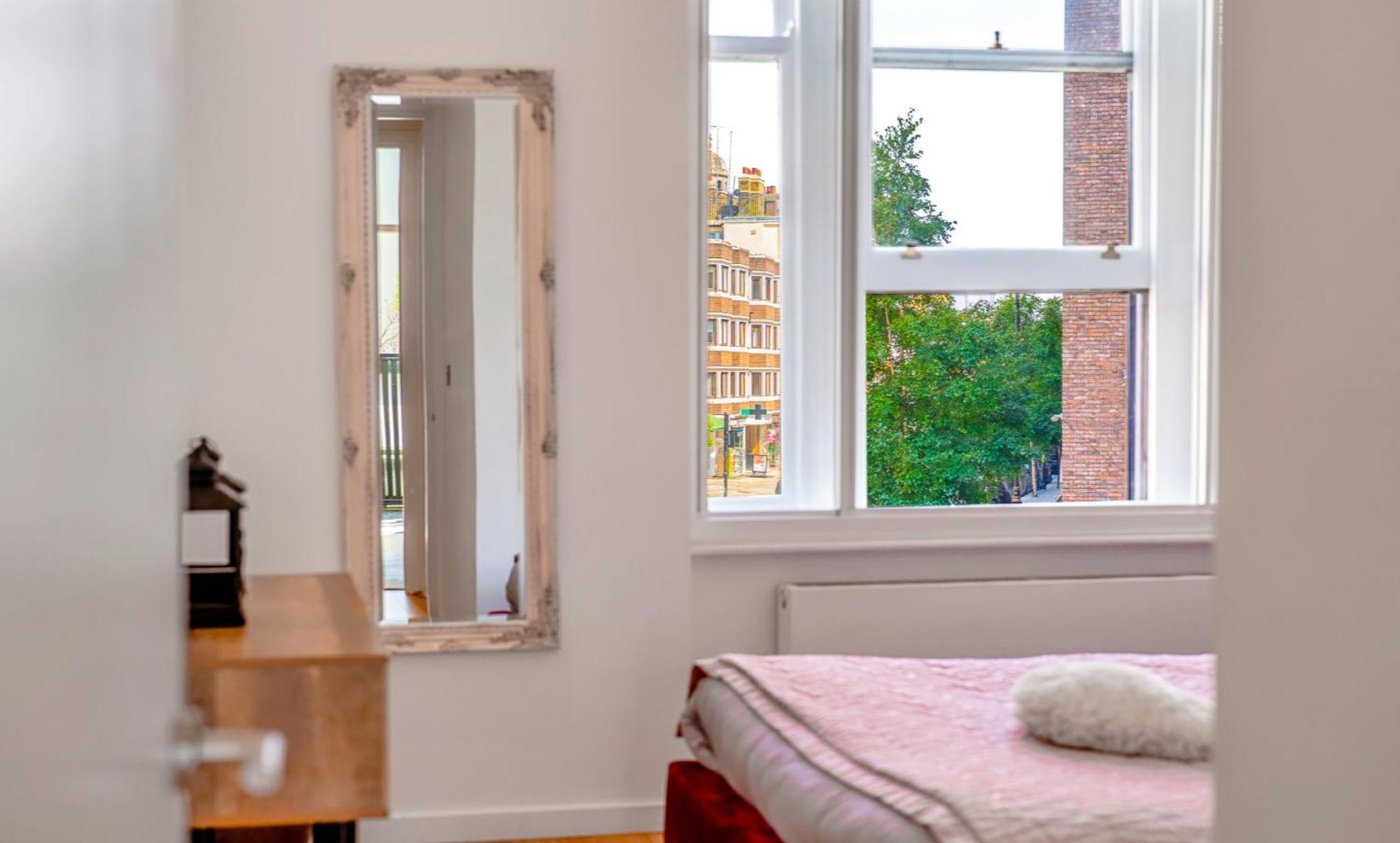 Designer Victorian Flat With Large Terrace Apartment Лондон Екстериор снимка