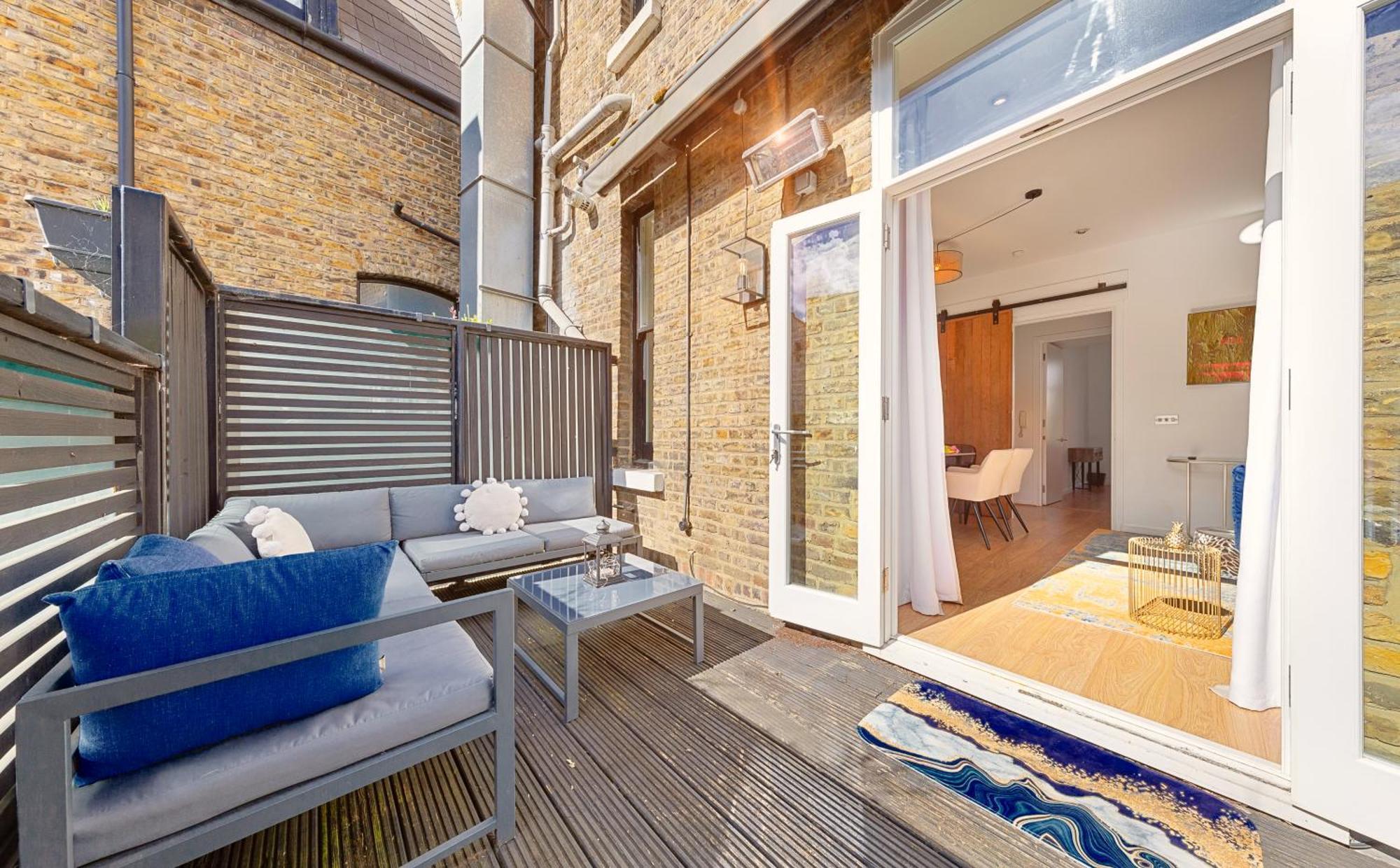 Designer Victorian Flat With Huge Terrace Apartment Лондон Екстериор снимка